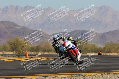 media/Nov-06-2022-SoCal Trackdays (Sun) [[208d2ccc26]]/Turn 14 (930am)/